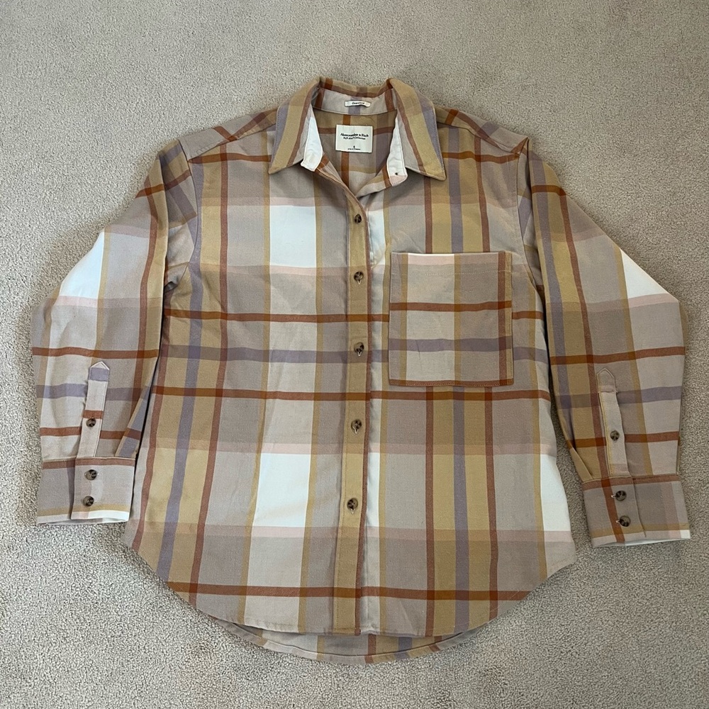 Abercrombie & Fitch Brown Tan Casual Button Down Shirt